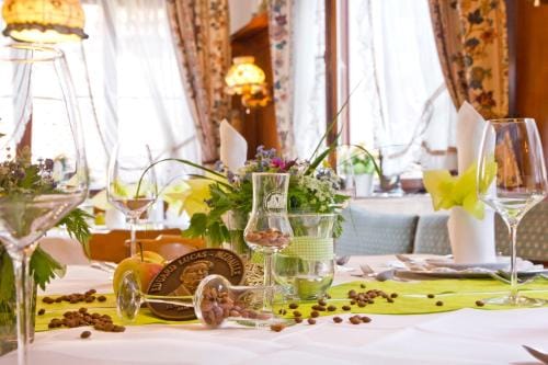 Gasthof Restaurant Hirsch Hotel in Baden-Württemberg