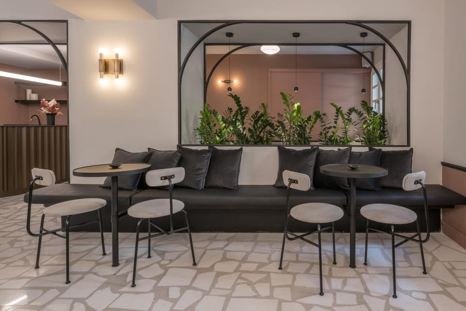 Bar/lounge
