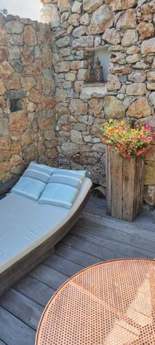Le Clos Des Cambres Hotel in French Riviera