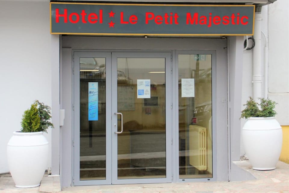 Le Petit Majestic Hotel in Lourdes