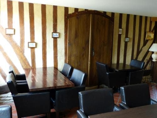Le Pave d'Hotes Hotel in Normandy