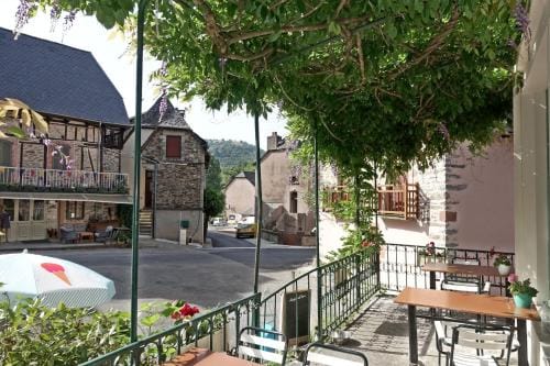 Hotel Solomiac Hotel in Auvergne-Rhône-Alpes