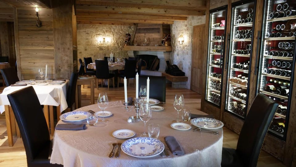 Le Tillau Hotel in Neuchâtel, Switzerland