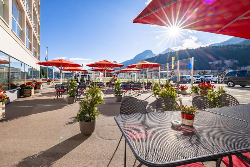 Hotel Sonne St. Moritz 3* Superior Hotel in Saint Moritz