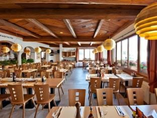 Hotel Sonne St. Moritz 3* Superior Hotel in Saint Moritz