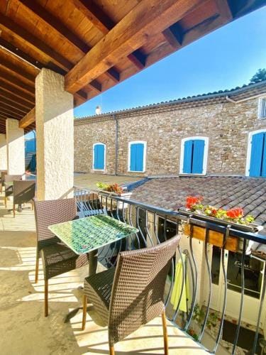 Les Voyageurs Hotel in Provence-Alpes-Côte d'Azur