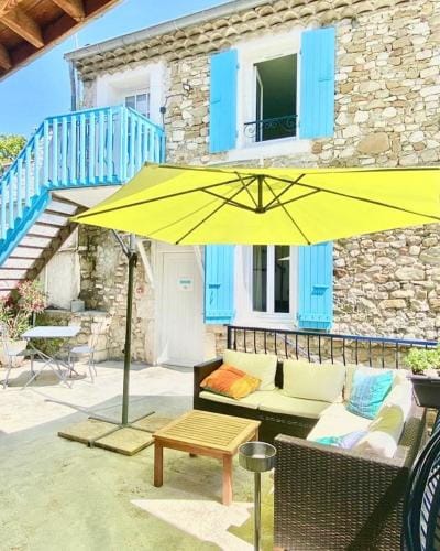 Les Voyageurs Hotel in Provence-Alpes-Côte d'Azur