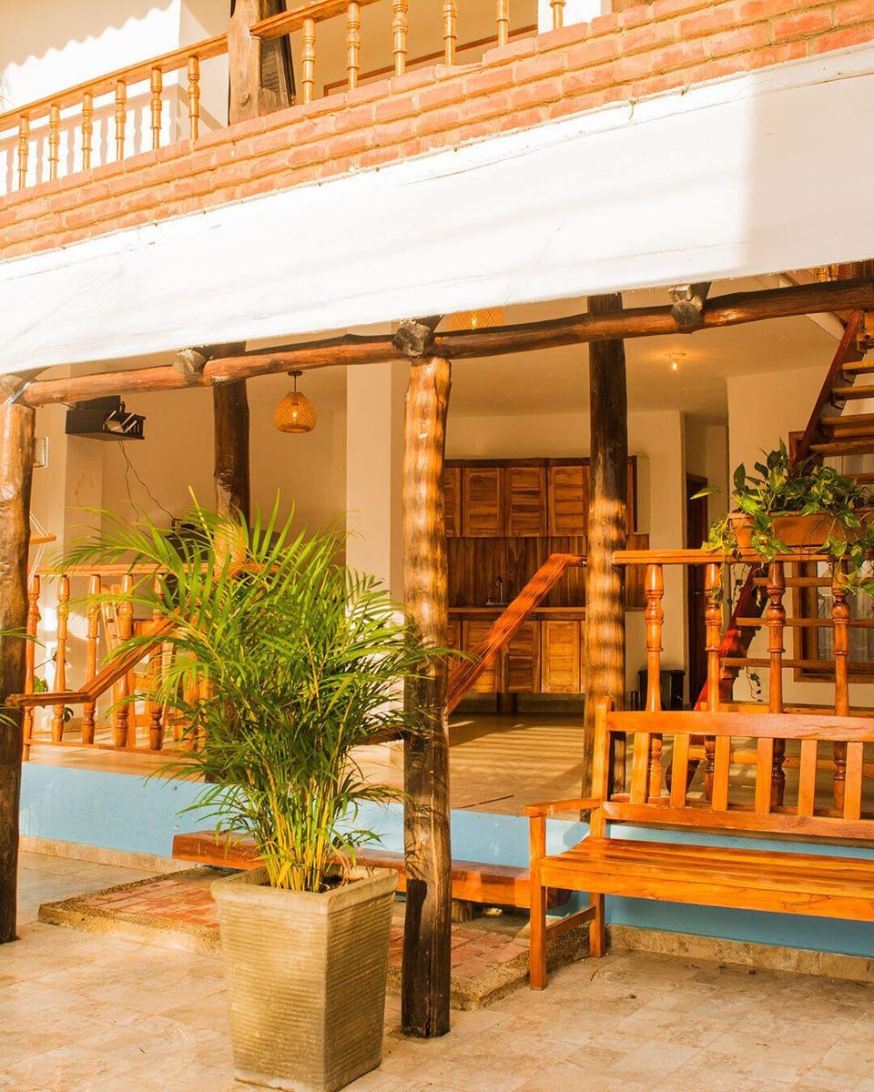 CASA DE PLAYA FRENTE AL MAR CON JACUZZI Hotel in La Boquilla