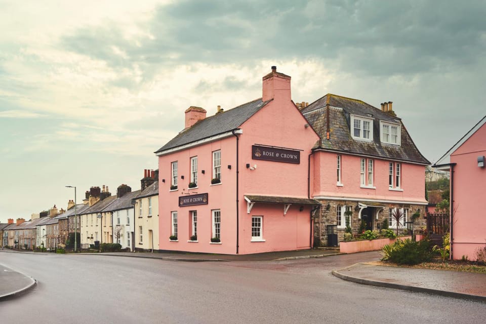Rose and Crown Yealmpton Inn in England