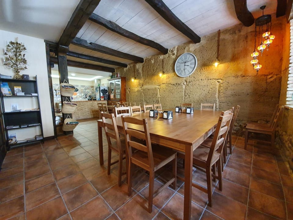Albergue El Encanto Hostel in Castile and León