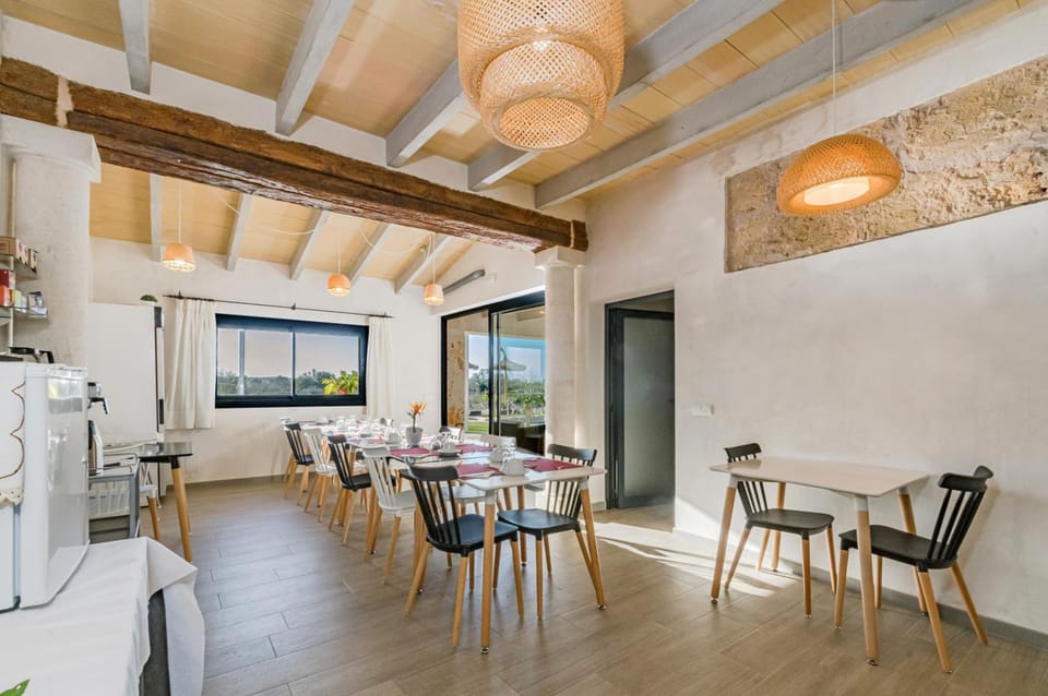Agroturisme Es Raco De Maria Hotel in Pla de Mallorca