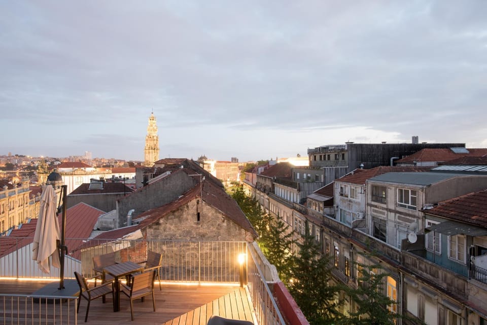 Galerias Cashmere Nightlife 102 by Feel Porto Hotel in Porto
