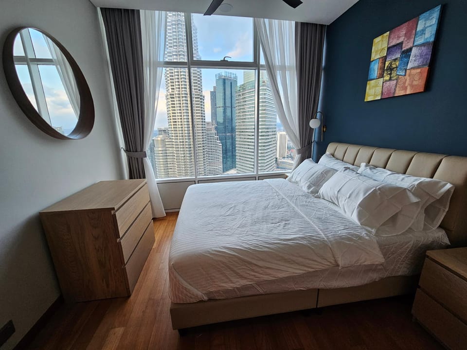 sky suites KLCC 2R+BB Resort in Federal Territory of Kuala Lumpur