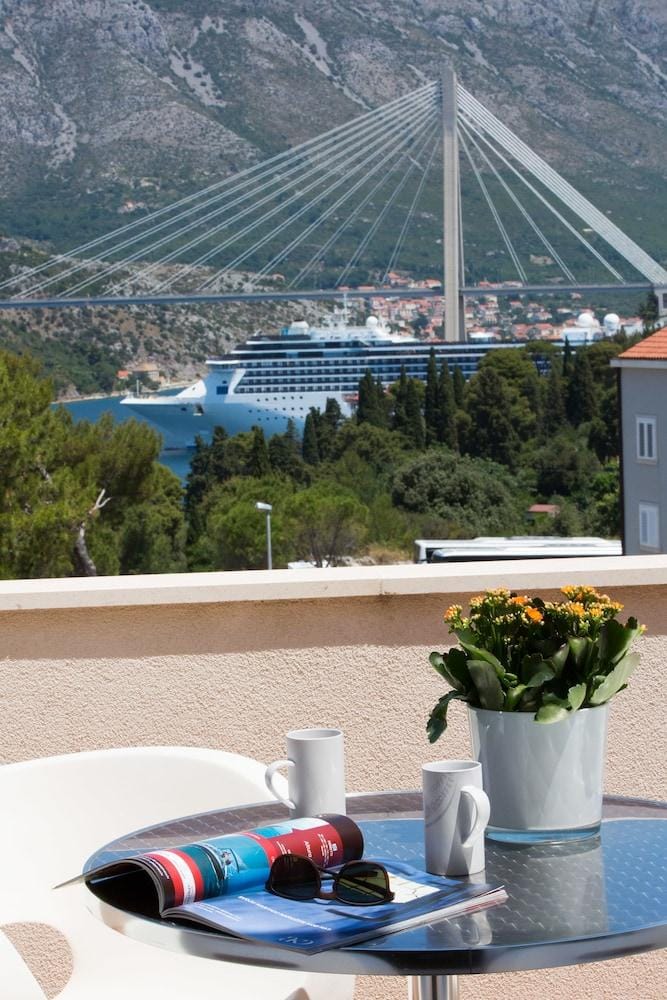 Luxe Dubrovnik Apartments Hotel in Dubrovnik
