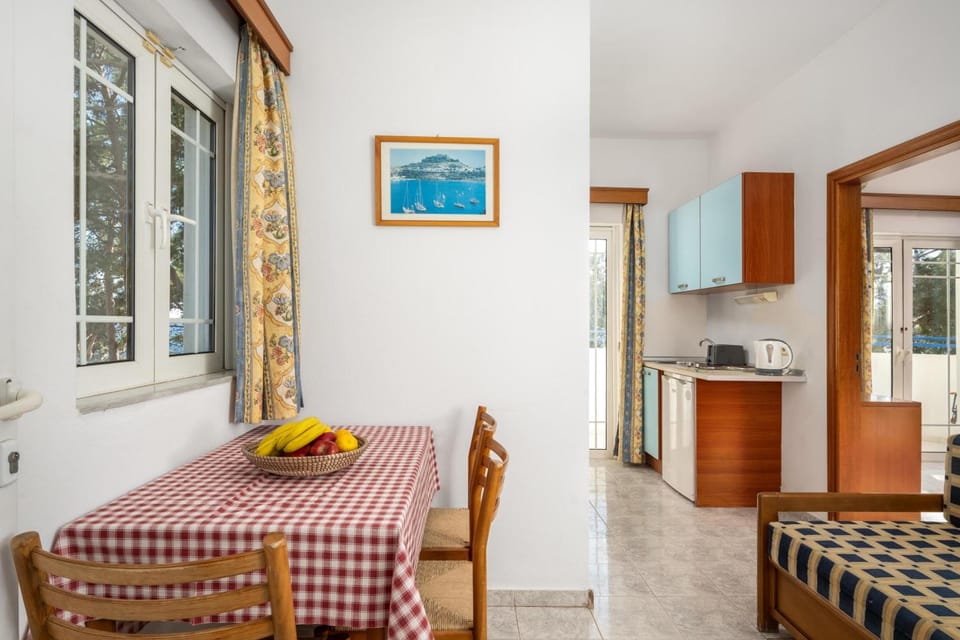 Evi Studios & Apartments Pefkos Hotel in Rhodes, Greece