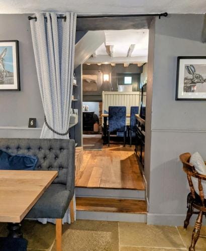 The Keepers Arms Inn in Cotswold District