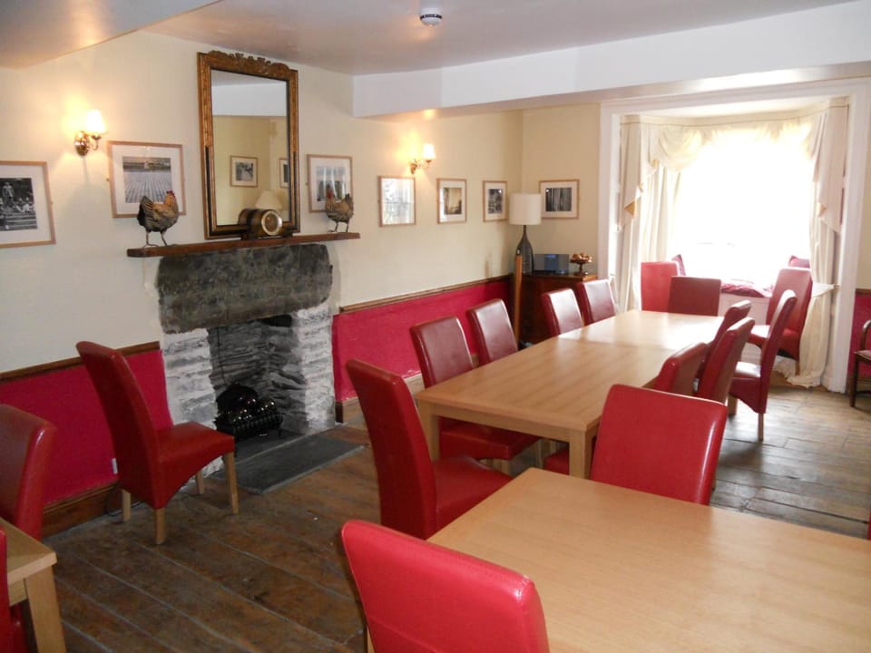 The White Lion Hotel Hotel in Wales