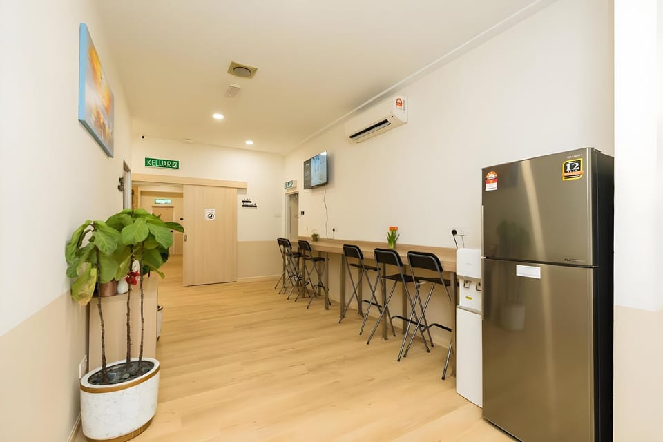 LumaNest Senawang by uBook Capsule hotel in Negeri Sembilan, Malaysia