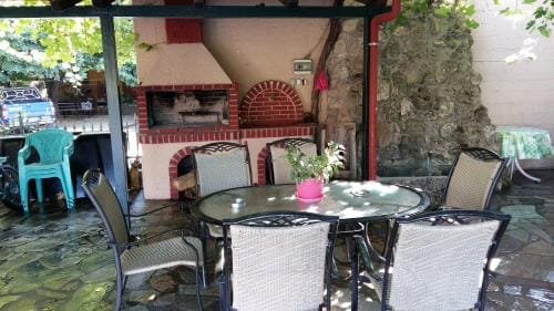 Guesthouse Oneiro Hotel in Decentralized Administration of Macedonia and Thrace