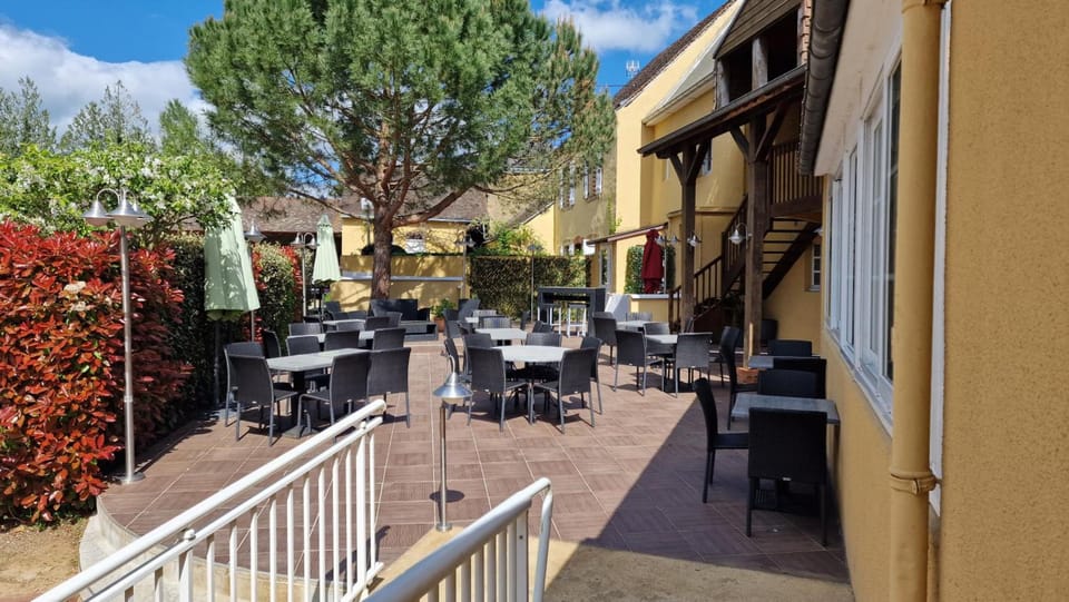 Hotel Saint Jacques Hotel in Centre-Val de Loire