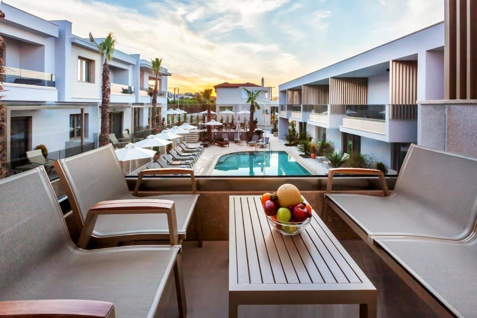 Pefki Deluxe Residences - Adults Only 16plus Apartment hotel in Halkidiki