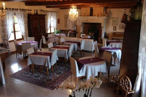 Hotel Le Manasses Hotel in Bourgogne-Franche-Comté