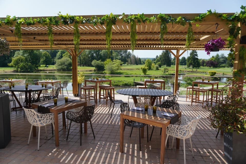Grand Slam Hotel in Normandy