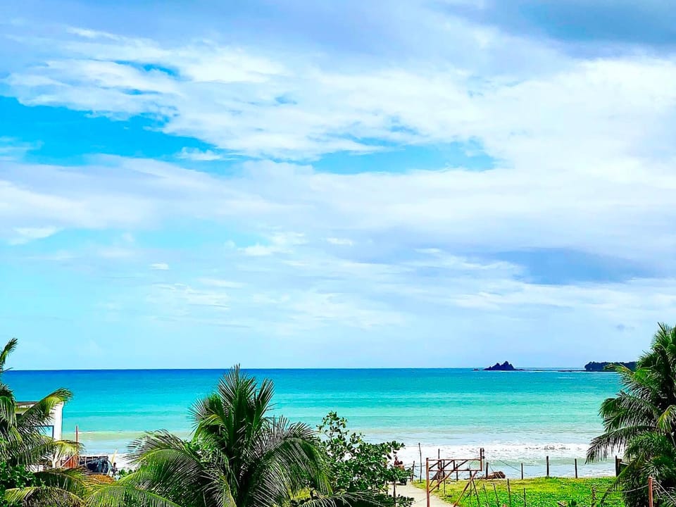 Blue Coco Baler Beach House Inn in Central Luzon