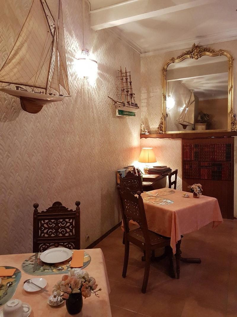 Hotel Cronstadt Hotel in Nice