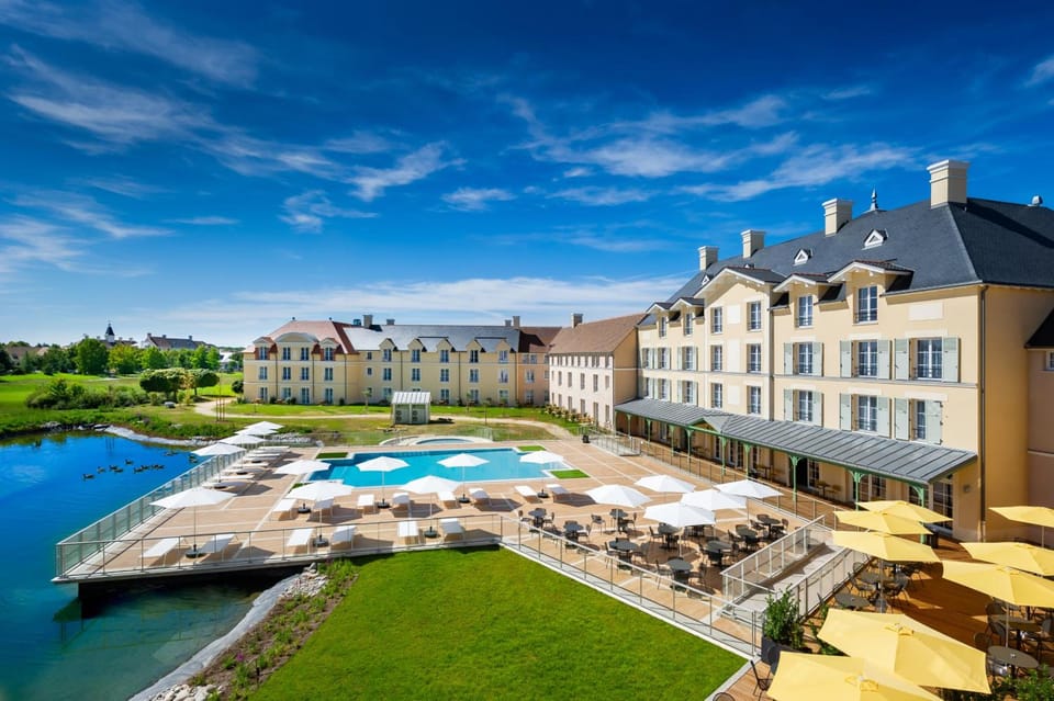 Staycity Aparthotels near Disneyland Paris Hotel in Magny-le-Hongre