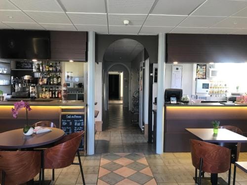 Hotel des Bains Hotel in Figeac