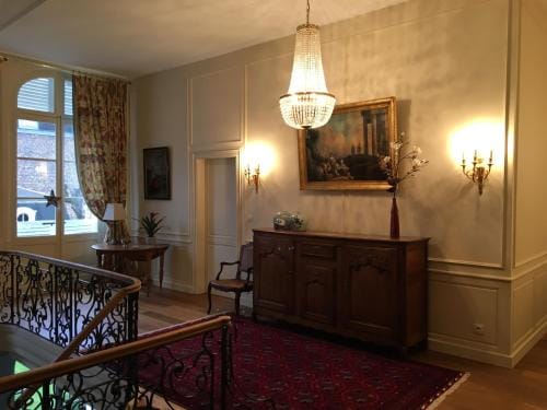 Entre Cour et Jardin Hotel in Arras