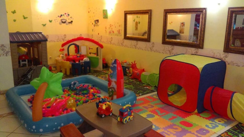 Hotel Kralj Tomislav Hotel in Brod-Posavina County, Croatia