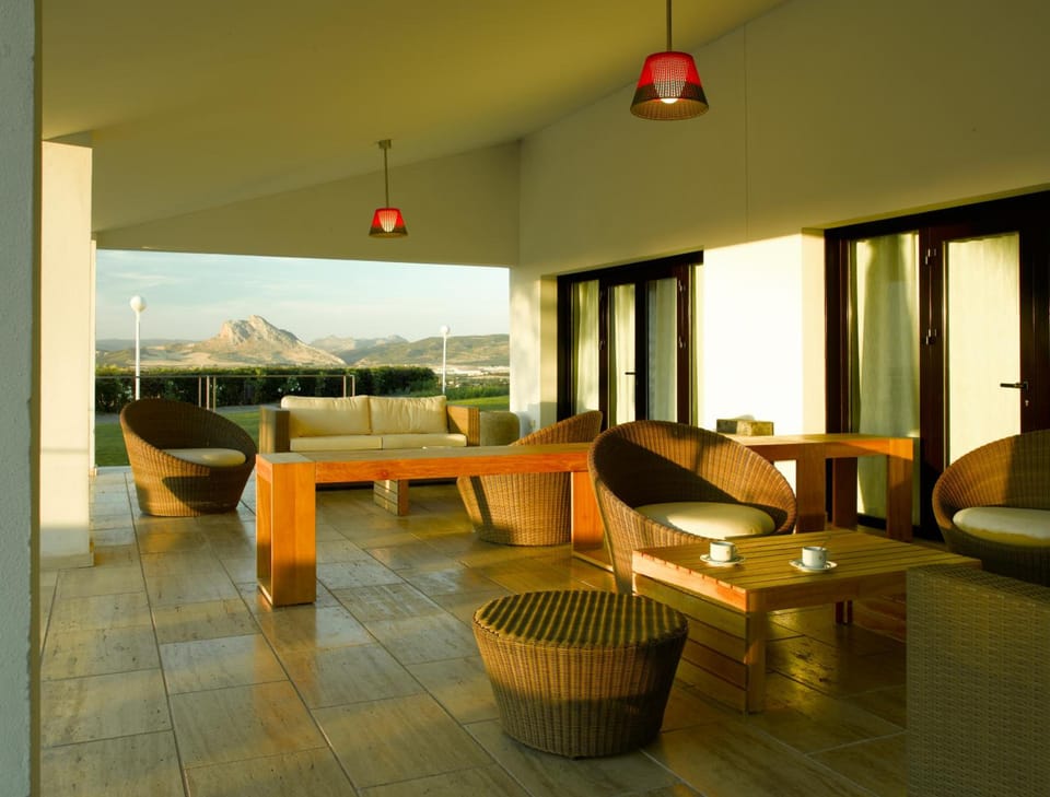 Bar/lounge