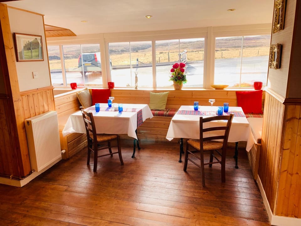 Aultguish Inn Hotel in Scotland