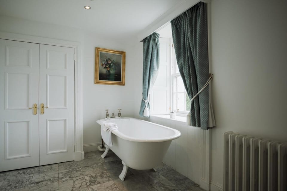 Islay House Hotel in England