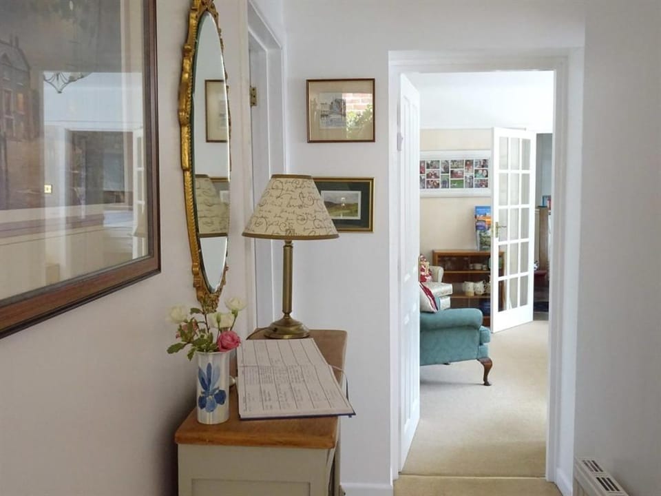 Honey Lodge Hotel in Poole