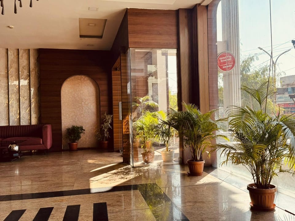 Hotel The Emerald Hotel in India