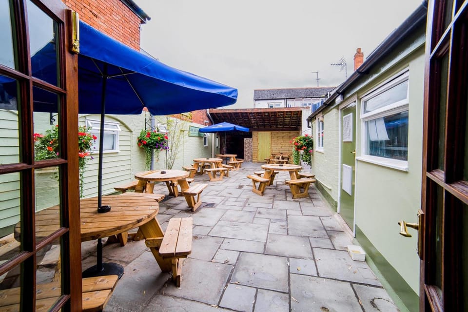 The Green Dragon Inn in Wellington