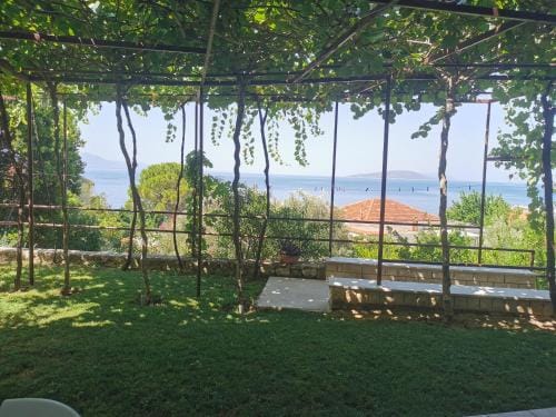 Apartmani Rozic Zaostrog Hotel in Dubrovnik-Neretva County