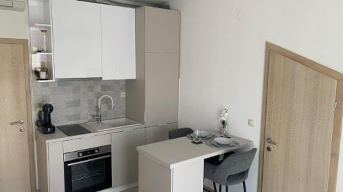 Apartman Juliet Hotel in Tisno