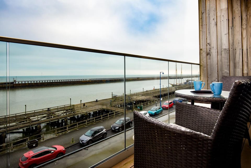 The Commissioners Quay Inn - The Inn Collection Group Inn in England