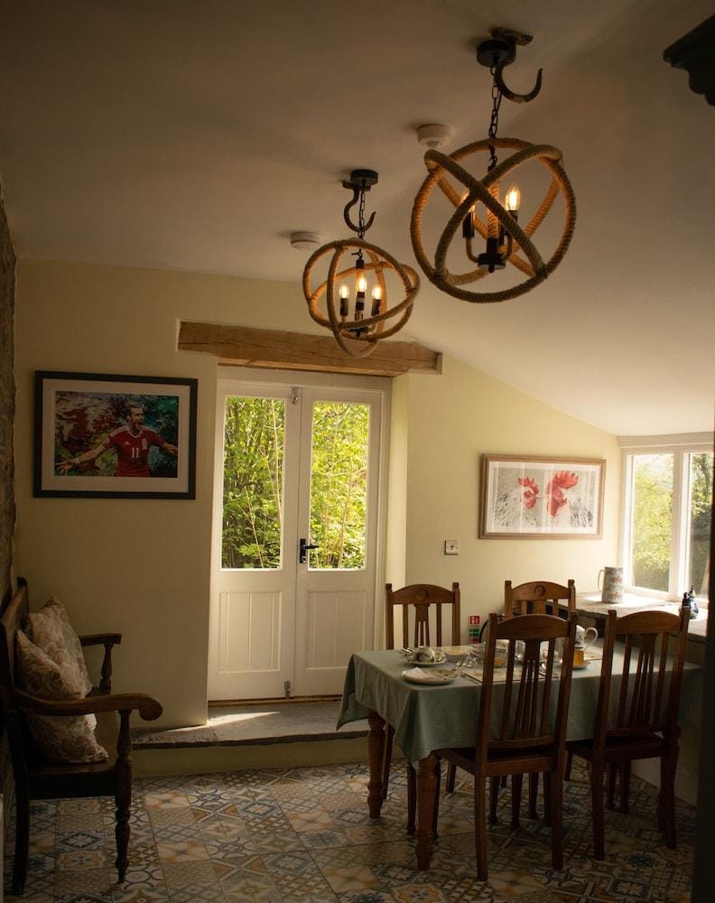 Pontyclerc Farm House Bed and Breakfast Hotel in Wales
