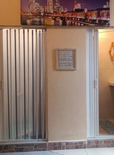 Qiyuan Hotel Hostel in Rome