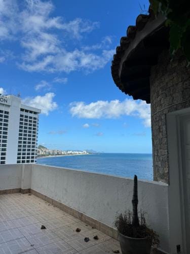Quarto de frente para o mar Hotel in Rio de Janeiro