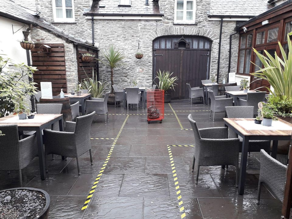 The Royal Oak Pub Hotel in Wales