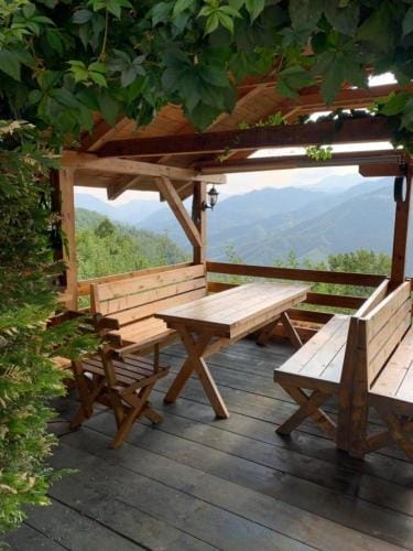 Etno Smocje Kolasin Hotel in Montenegro