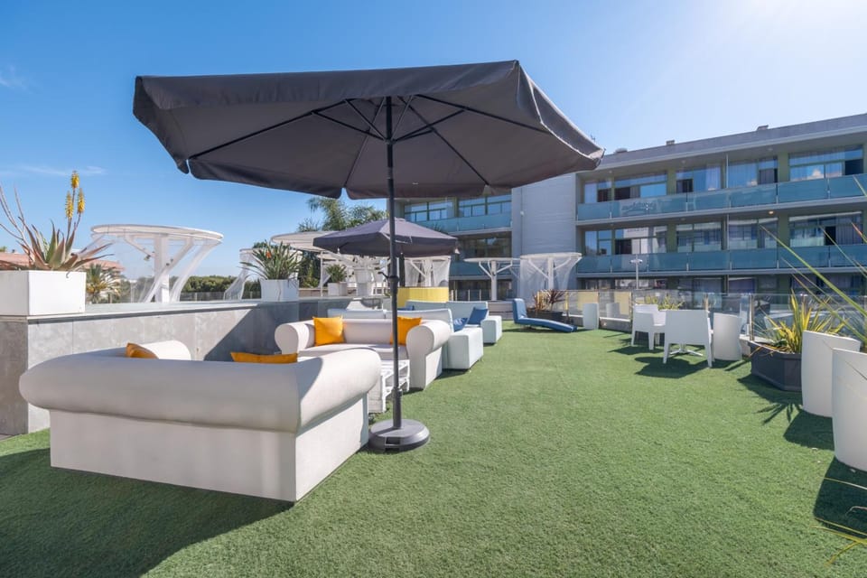 Apolo Suites Rentalmar Apartment hotel in Salou
