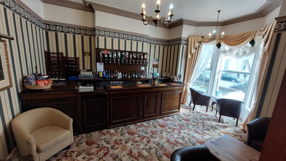 Bar/lounge