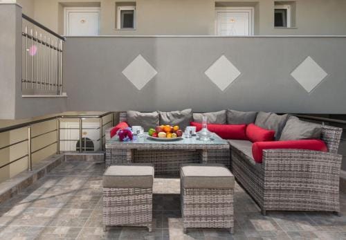Luxury Living Annio Hotel in Nikiti